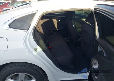 2019 Chevrolet Malibu 1Ls из США, поврежденный, VIN 1G1ZB5ST2KF128299